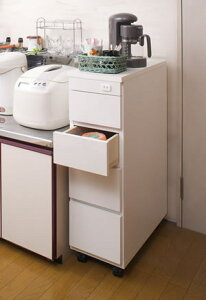 日本製 完成品 シンク横 チェスト 四段 4段 幅25.5 25.5幅 収納 コンセント穴付き すきま収納 高さ85 キャスター付き 白 国産 おしゃれ【送料無料】