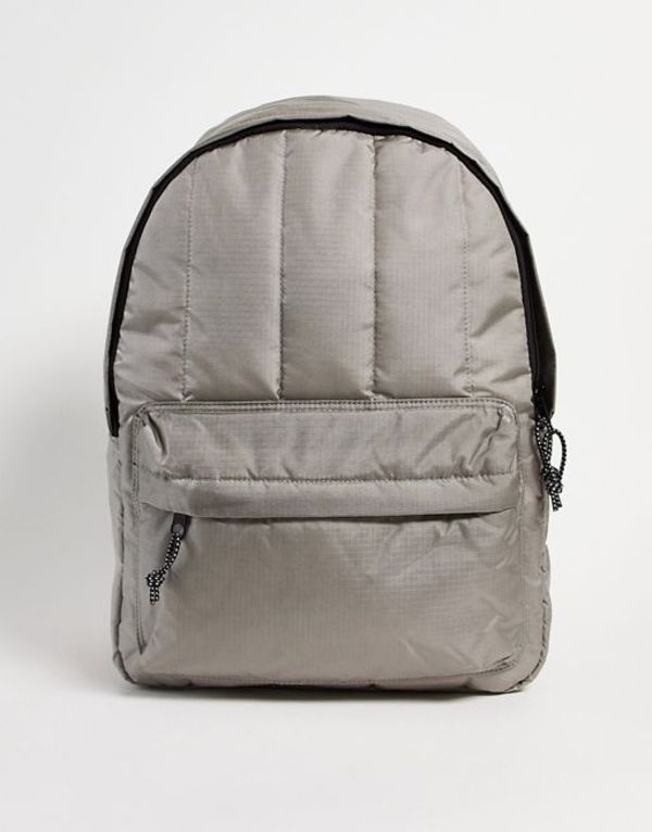 楽天市場】エイソス メンズ バックパック・リュックサック バッグ ASOS DESIGN padded backpack in gray nylon  with contrast pullers LIGHT GRAY : ReVida 楽天市場店