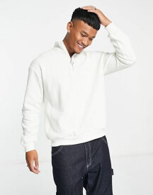 【送料無料】 ベルシュカ メンズ パーカー・スウェット アウター Bershka 1/4 zip sweatshirt in of white exclusive to ASOS Off White