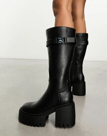 【送料無料】 パブリックデザイア レディース ブーツ・レインブーツ シューズ Public Desire Alaska chunky buckle knee boots in black BLACK PU