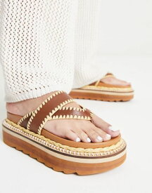 【送料無料】 エイソス レディース サンダル シューズ ASOS DESIGN Fiesta leather toe thong platform flat sandals in brown Brown Mix