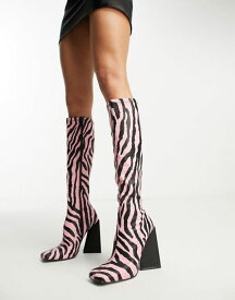 【送料無料】 パブリックデザイア レディース ブーツ・レインブーツ シューズ Public Desire x Paris Artiste Exclusive Peggy heeled knee boots in pink zebra PURPLE
