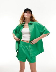 【送料無料】 トップショップ レディース ジャケット・ブルゾン アウター Topshop nylon oversized short sleeve shirt jacket in green - part of a set GREEN