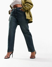 【送料無料】 エイソス レディース デニムパンツ ボトムス ASOS DESIGN Curve slim mom jeans in mid blue MID BLUE