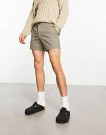 【送料無料】 エイソス メンズ ハーフパンツ・ショーツ ボトムス ASOS DESIGN slim chino shorts in shorter length in light khaki Vetiver