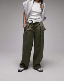 【送料無料】 トップショップ レディース カジュアルパンツ ボトムス Topshop fold over waistband detail pleated straight leg pants in khaki Khaki