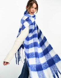 【送料無料】 グラマラス レディース マフラー・ストール・スカーフ アクセサリー Glamorous blanket scarf in white and cobalt checkerboard Multi