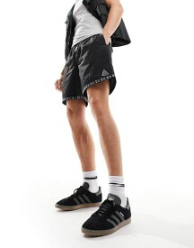 【送料無料】 ハフ メンズ ハーフパンツ・ショーツ ボトムス HUF peak tech shorts in black with jacquard taping Black