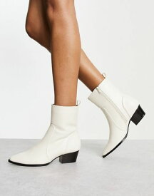 【送料無料】 グラマラス レディース ブーツ・レインブーツ シューズ Glamorous ankle western boots in cream CREAM