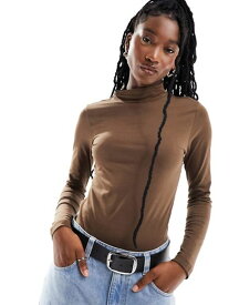 【送料無料】 セレクティッド レディース Tシャツ トップス Selected high neck long sleeve top in brown Dark Earth