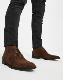 【送料無料】 エイソス メンズ ブーツ・レインブーツ シューズ ASOS DESIGN chukka boots in brown faux suede Brown