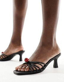 【送料無料】 パブリックデザイア レディース サンダル シューズ Public Desire Vertigo mid heel mules with rosette in black Black PU/Red rose