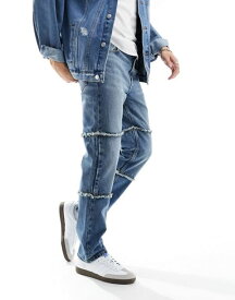 【送料無料】 エイソス メンズ デニムパンツ ジーンズ ボトムス ASOS DESIGN straight leg jeans with frayed hem panels in mid wash blue MID BLUE