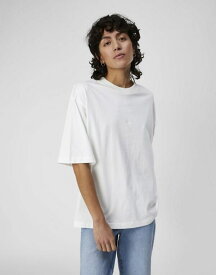 【送料無料】 オブジェクト レディース Tシャツ トップス Object oversized t-shirt in white Cloud Dancer