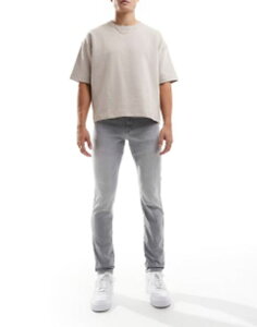�I�����[�A���h�T���Y �����Y �{�g���X �f�j���p���c �X�����t�B�b�g �W�[���Y ONLY & SONS Loom slim fit jeans in washed Light gray denim �O���[