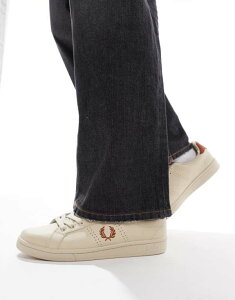 tbhy[ Y V[Y Xj[J[ U[ Fred Perry B721 leather sneakers in beige