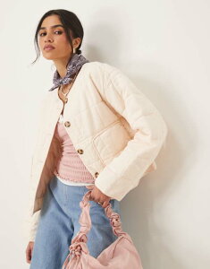 GC\X fB[X AE^[ WPbgEu] LeBO WPbg ASOS DESIGN crop collarless quilted jacket in cream cream N[