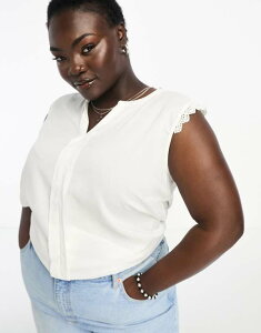 �I�����[�J�[�u ���f�B�[�X �g�b�v�X �V���c V�l�b�N �u���E�X Only Curve v neck blouse with crochet detail WHITE �z���C�g