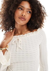 �~�X�Z���t�t���b�W ���f�B�[�X �g�b�v�X �V���c �W���[�W�[ Miss Selfridge flare long sleeve textured jersey top in cream Cream �N���[��