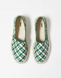 GC\X Y V[Y T_ Green ASOS DESIGN slip on espadrilles in green geo print