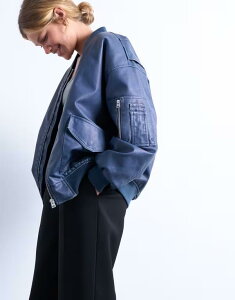 gbvVbv fB[X AE^[ WPbgEu] fj U[ tFCNU[ WPbg Topshop faux leather washed MA1 bomber jacket in denim Denim blue fj