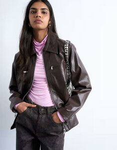 gbvVbv fB[X AE^[ WPbgEu] U[ tFCNU[ WPbg Topshop faux leather clean zip up jacket in deep burgundy o[KfB