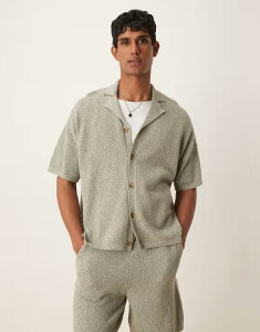 GC\X Y gbvX |Vc _E Z[^[ SAGE GREEN ASOS DESIGN oversized knit camp collar button down polo shirt in sage green - part o...