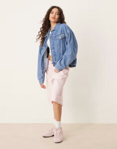 JoNC fB[X AE^[ WPbgEu] fj WPbg Calvin Klein Jeans boxy denim jacket in mid wash Denim Light fj