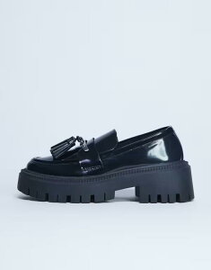 �g�b�v�V���b�v ���f�B�[�X �V���[�Y �X���b�|���E���[�t�@�[ ���[�t�@�[ Topshop Cameron tassel loafers with cleated soles Black �u���b�N