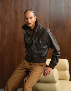GC\X fB[X AE^[ R[g Nbvh U[ WPbg ASOS DESIGN washed real leather cropped jacket in chocolate Chocolate `R[g
