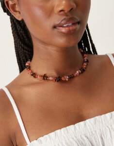 yz GC\X fB[X lbNXE`[J[Ey_ggbv ANZT[ ASOS DESIGN short necklace with real semi-precious stone chippings in red Red Mix