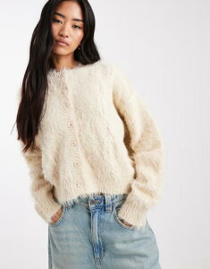 �~�X�Z���t�t���b�W ���f�B�[�X �A�E�^�[ �J�[�f�B�K�� �N���[�l�b�N �j�b�g Miss Selfridge fluffy cable knit crew neck cardigan in buttermilk Buttermilk