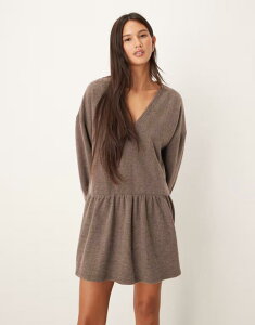 �G�C�\�X ���f�B�[�X �g�b�v�X �����s�[�X �~�j�����s�[�X �~�j ASOS DESIGN supersoft V front dropped waist mini dress in chocolate Chocolate �`���R���[�g