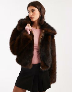 ~XZttbW fB[X AE^[ WPbgEu] WPbg Miss Selfridge faux fur collar detail bomber jacket in chocolate Chocolate `R[g