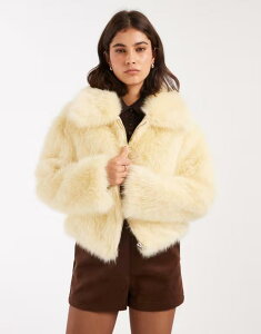 ~XZttbW fB[X AE^[ WPbgEu] WPbg Miss Selfridge faux fur collar detail bomber jacket in buttermilk Buttermilk