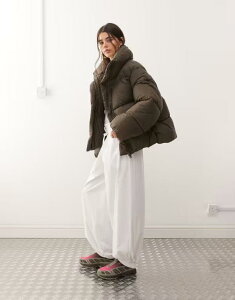 �E�B�[�N�f�C ���f�B�[�X �A�E�^�[ �R�[�g Weekday oversized puffer coat in dark Dark brown �u���E��