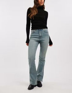 �~�X�Z���t�t���b�W ���f�B�[�X �{�g���X �f�j���p���c �W�[���Y Miss Selfridge flare jeans in dirty wash Dirty Wash