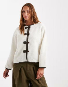 u[u\E fB[X AE^[ WPbgEu] WPbg Brave Soul teddy collarless jacket with toggle closures in cream CREAM N[