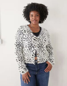 �R���[�W���� ���f�B�[�X �A�E�^�[ �J�[�f�B�K�� �v���X�T�C�Y �j�b�g COLLUSION Plus fluffy snow leopard knit cardigan Snow Leopard �A�j�}��