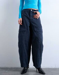 �g�b�v�V���b�v ���f�B�[�X �{�g���X �J�W���A���p���c �J�[�S�p���c Topshop balloon cargo pants with zipper and pocket details in charcoal �`���R�[��
