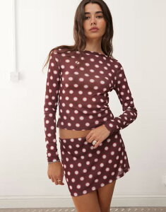 �R���[�W���� ���f�B�[�X �g�b�v�X T�V���c �h�b�g�� �h�b�g COLLUSION slash neck top in blur polka dot BLUR SPOT �h�b�g