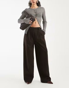 �G�C�\�X ���f�B�[�X �{�g���X �J�W���A���p���c �v���[�c ASOS DESIGN lowaist pleated pants in chocolate �`���R���[�g