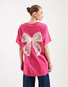�~�X�Z���t�t���b�W ���f�B�[�X �g�b�v�X T�V���c �O���t�B�b�N Misselfridge graphic bow t-shirt in bright PINK �s���N