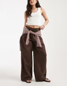 ���F�����[�_ ���f�B�[�X �{�g���X �f�j���p���c ���C�h���b�O �W�[���Y Vero Moda Valeria mid rise wide leg pull-on jeans in chocolate wash Chocolate martini �`���R���[�g