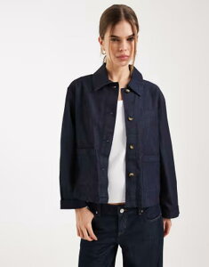 �I�����[ ���f�B�[�X �A�E�^�[ �W���P�b�g�E�u���]�� �f�j�� ONLY pocket detail boxy denim jacket in dark blue �u���[