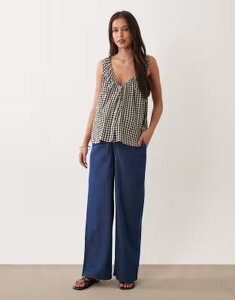 �}�}���C�V�A�X ���f�B�[�X �{�g���X �f�j���p���c �}�^�j�e�B �W�[���Y Mama.licious Mamalicious Maternity under the bump drawstring chambray jeans in medium blue wash Medium blue denim �f�j��