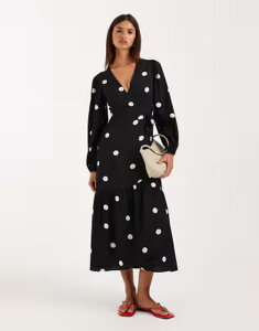 �E�F���Y�f�[�K�[�� ���f�B�[�X �g�b�v�X �����s�[�X �h�b�g Wednesday's Girlong sleeve wrap around midaxi dress in polka dots Black �u���b�N