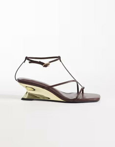 �G�C�\�X ���f�B�[�X �V���[�Y �T���_�� �~�j ASOS DESIGN Hightide minimal strappy electroplated wedge sandals in chocolate �`���R���[�g