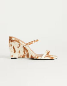 �g�b�v�V���b�v ���f�B�[�X �V���[�Y �T���_�� �v�����g ���U�[ �q�[�� Topshop Abi strappy wedge heels in cow print hair-on realeather Cow pony