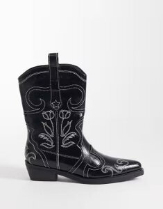�p�u���b�N�f�U�C�A ���f�B�[�X �V���[�Y �u�[�c�E���C���u�[�c �h�J �A���N�� Public Desire Ula embroidered low ankle boots Black �u���b�N
